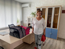 Неравнодушные жители Чугуевки доставляют в волонтерский корпус гуманитарную помощь.