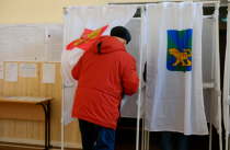 Более 3 тысяч общественных наблюдателей уже обучили в Приморье для работы на выборах Президента РФ