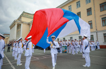 Единые даты последних звонков и выпускных объявили в Приморье